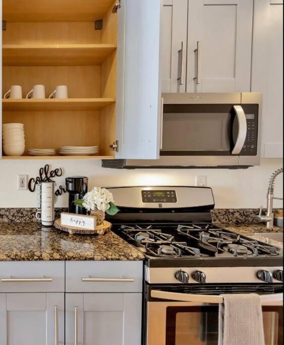 Dc A Lovely Urban Oasis Condo ワシントン エクステリア 写真